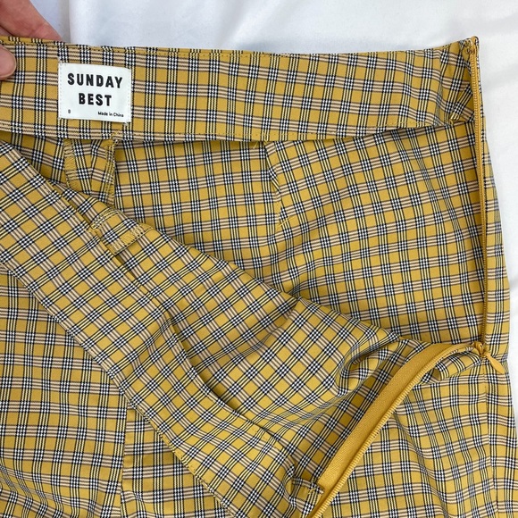 Aritzia Sunday Best Plaid Pants - Picture 5 of 8